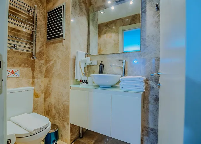 شقة فندقية Istiklal Nil 4*