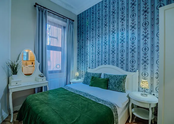 شقة فندقية Istiklal Nil 4*