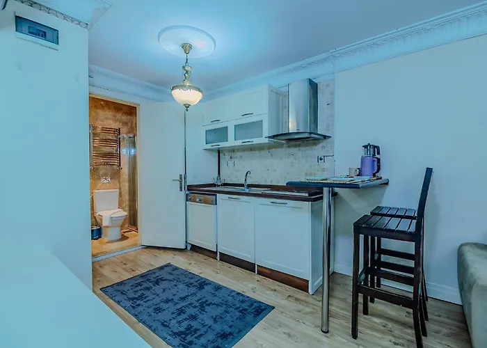 شقة فندقية Istiklal Nil 4*