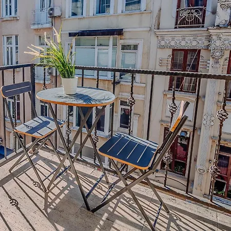 Istiklal Nil Suites 4*