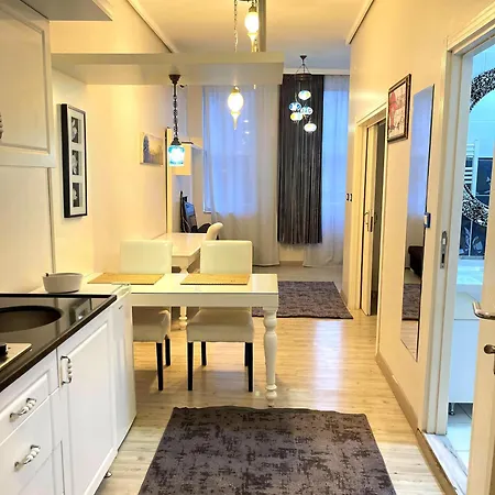 Taksim Inci Apartment